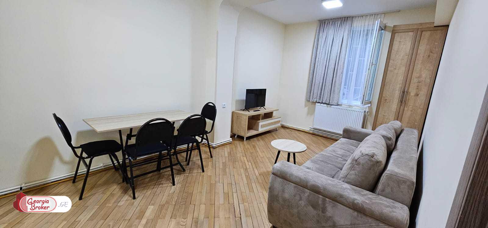 nearly repaired 3-room apartment for sale