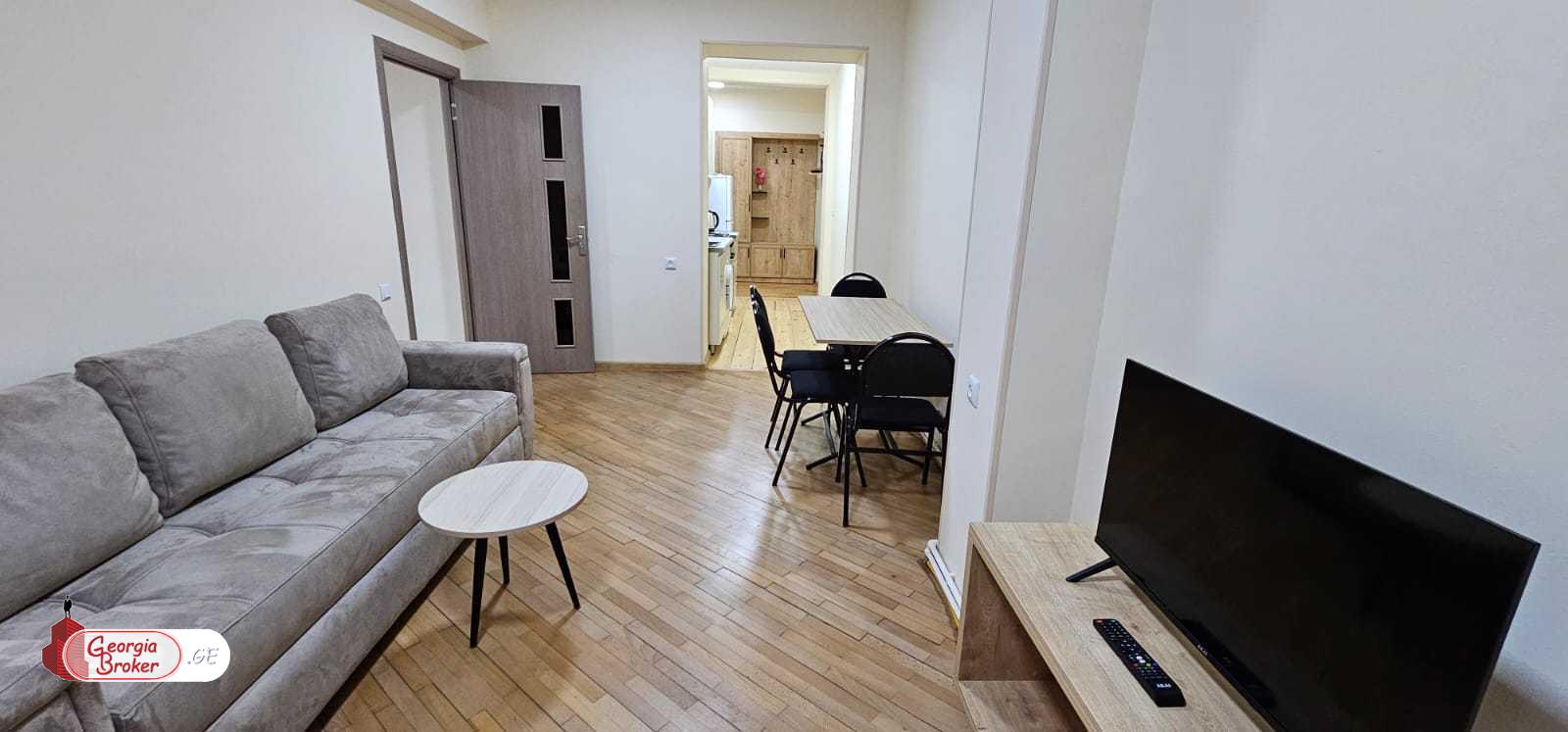 nearly repaired 3-room apartment for sale