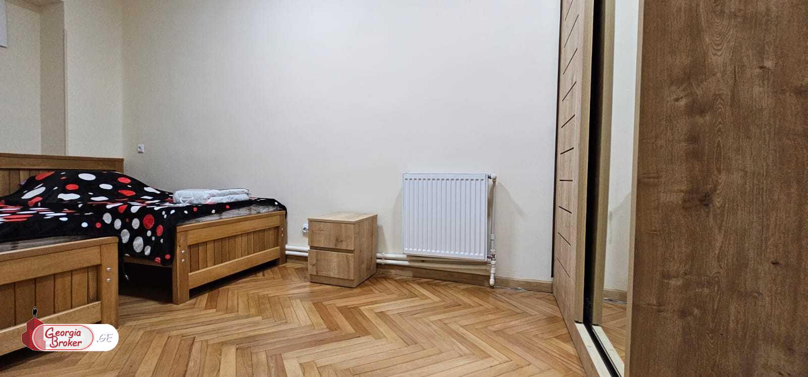 nearly repaired 3-room apartment for sale