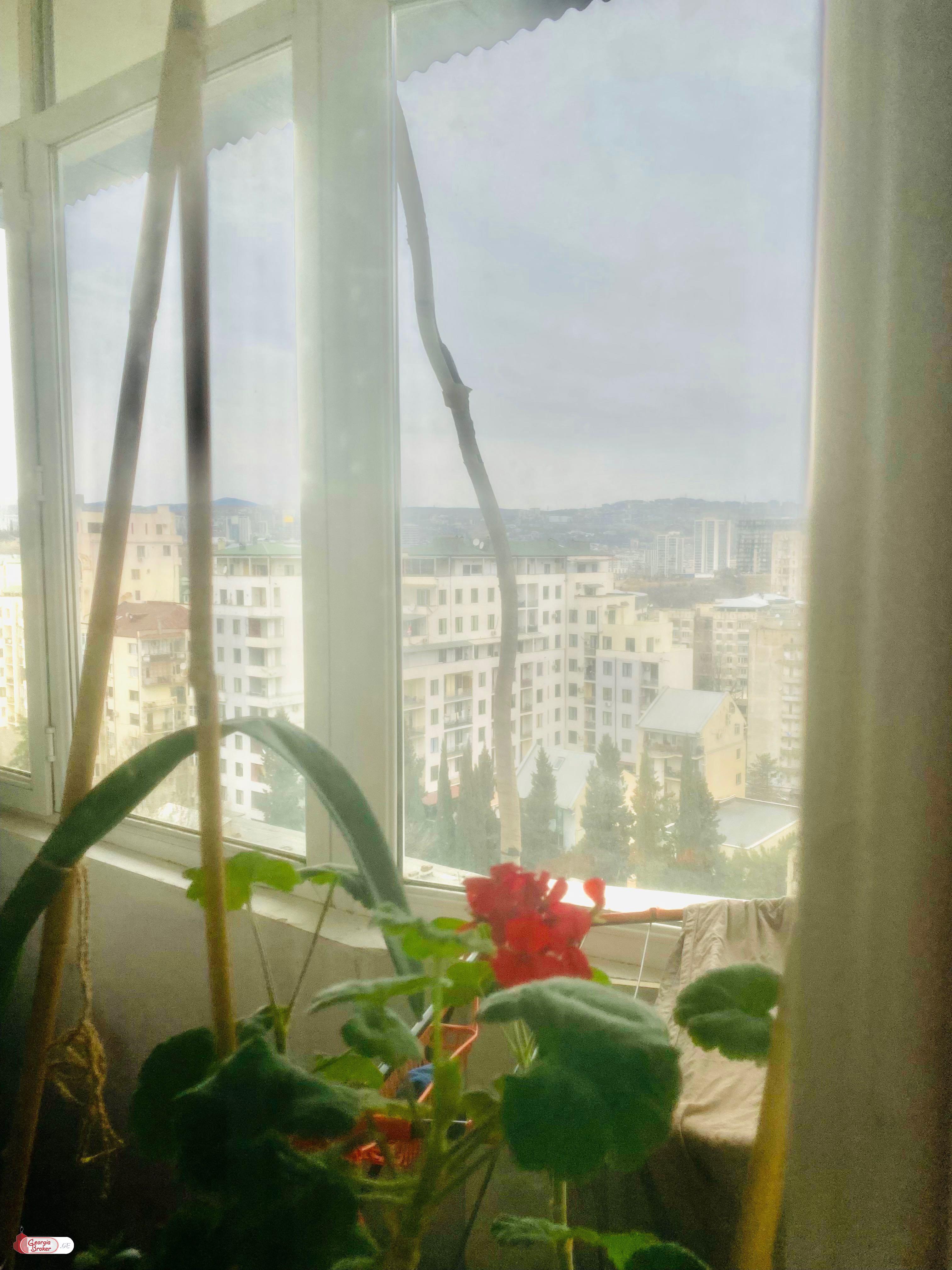 იყიდება ახალი გარემონტებული 3 ოთახიანი ბინა