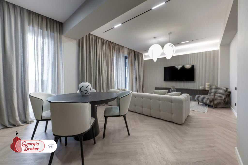 nearly repaired 4-room apartment for sale