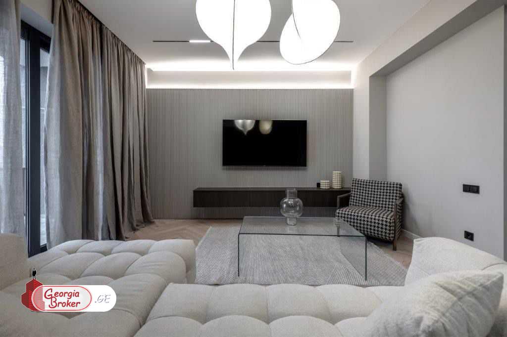 nearly repaired 4-room apartment for sale