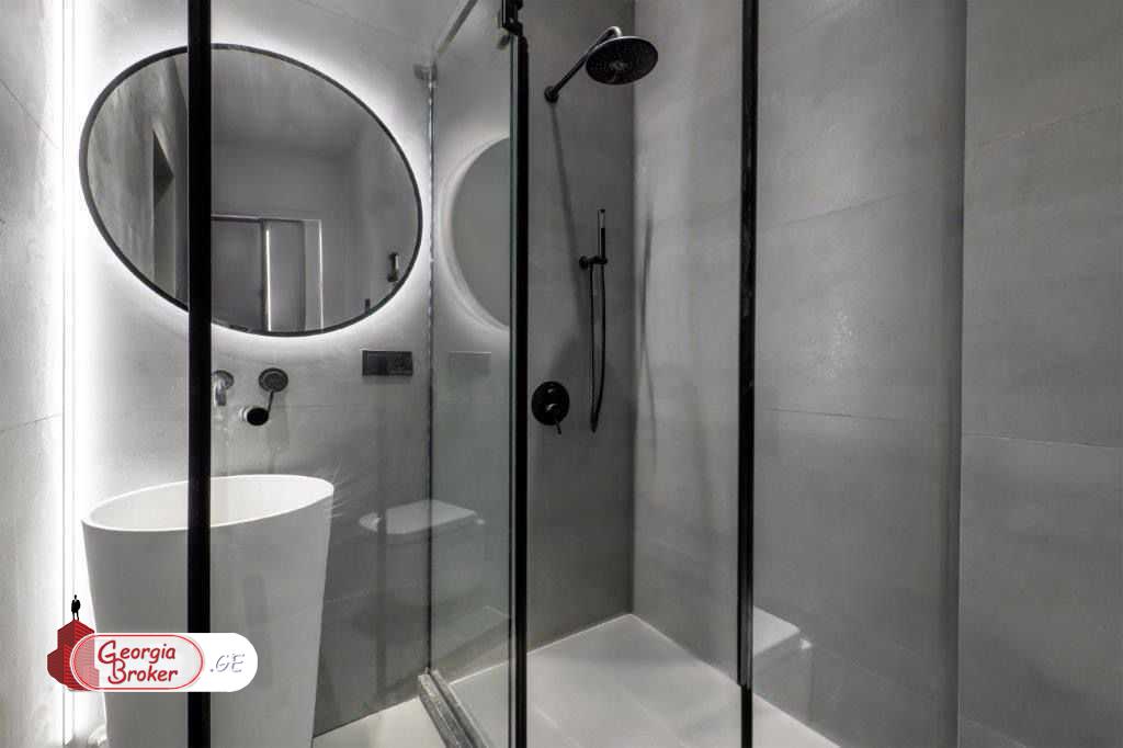 nearly repaired 4-room apartment for sale