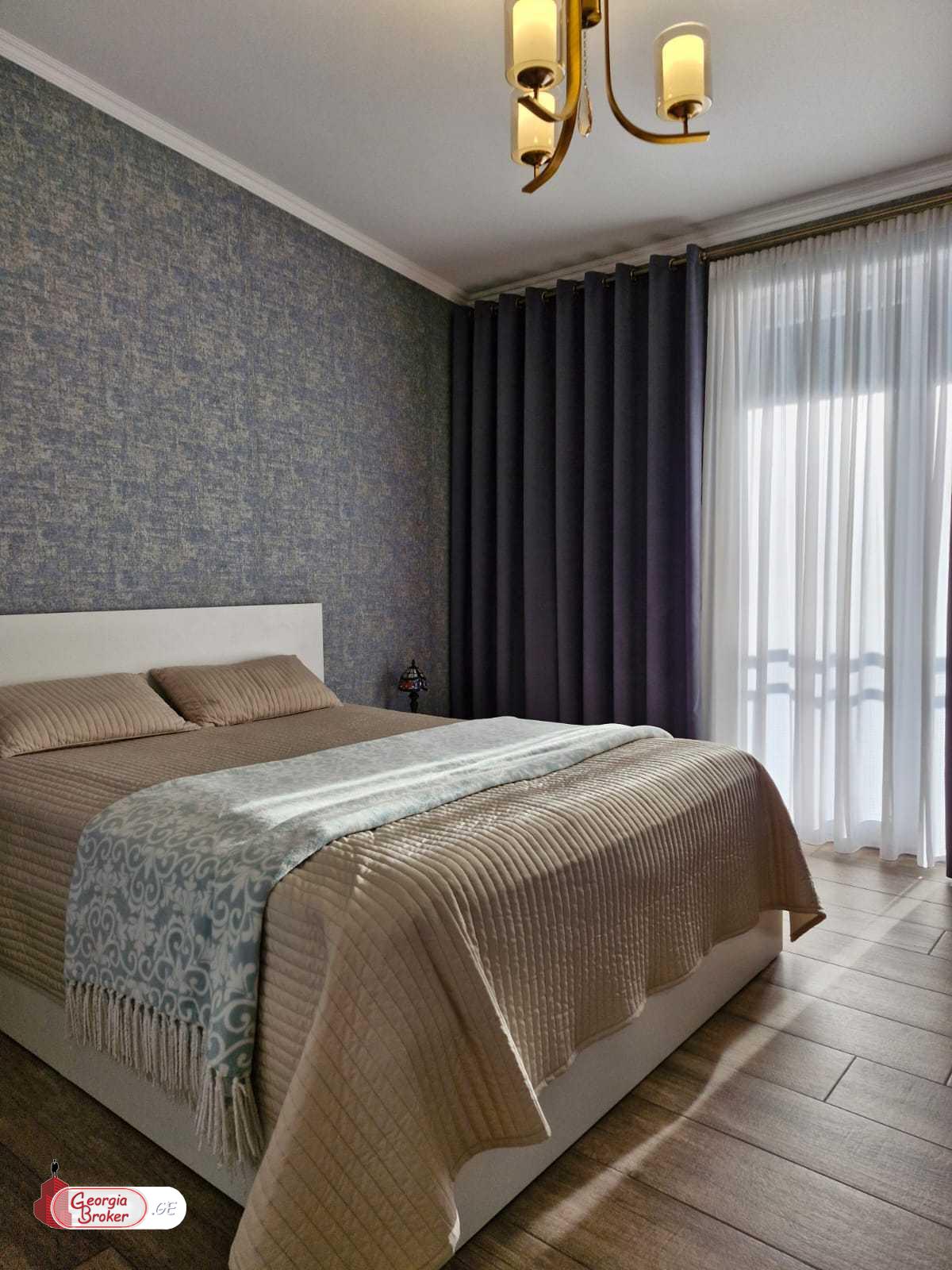 იყიდება ახალი გარემონტებული 3 ოთახიანი ბინა