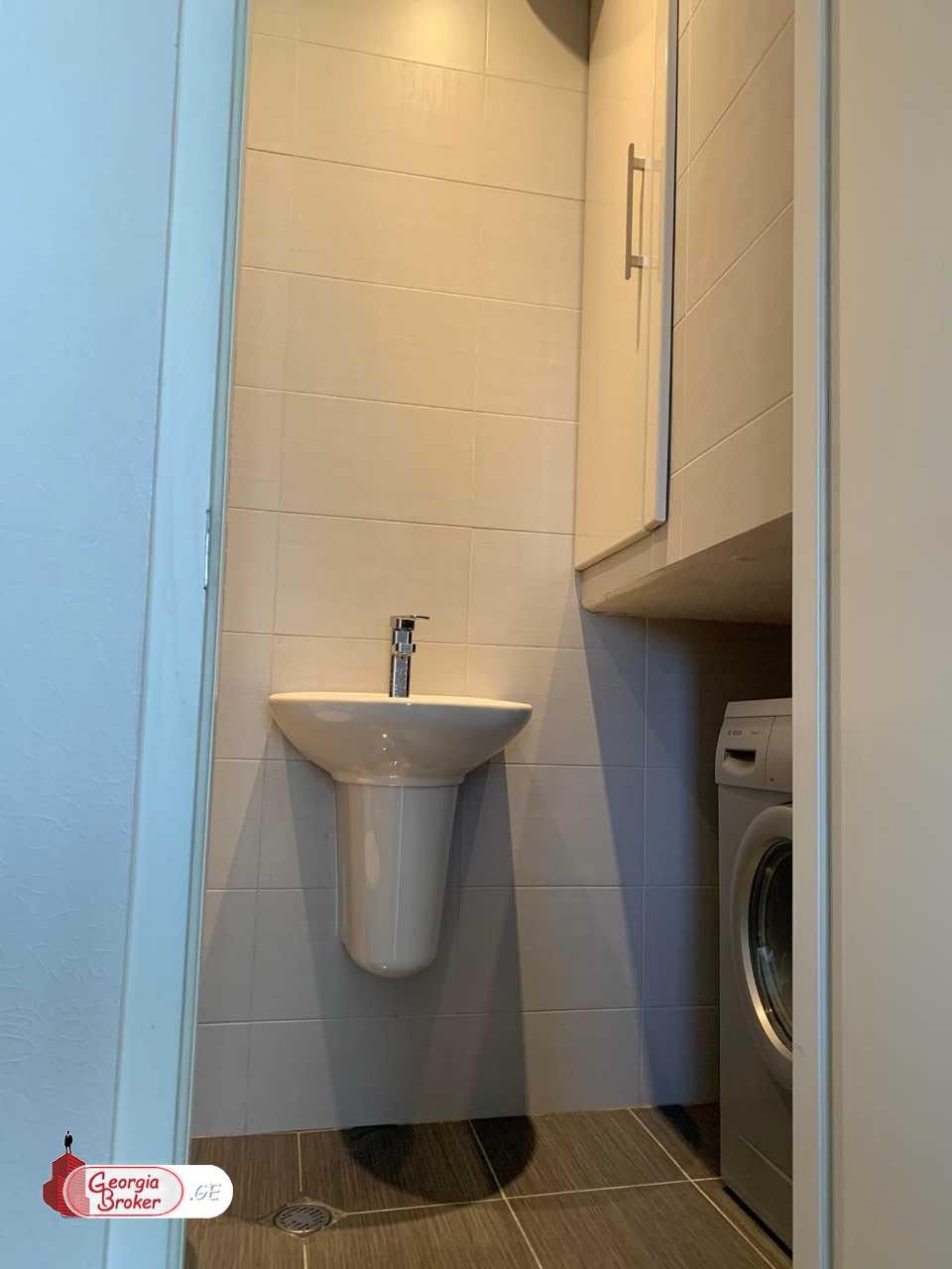 nearly repaired 4-room apartment for sale