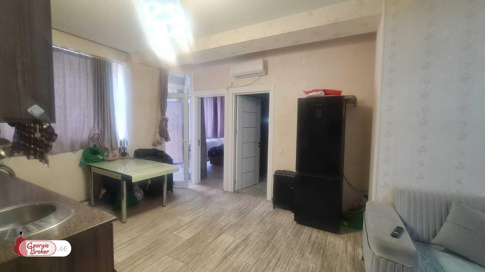 nearly repaired 3-room apartment for sale