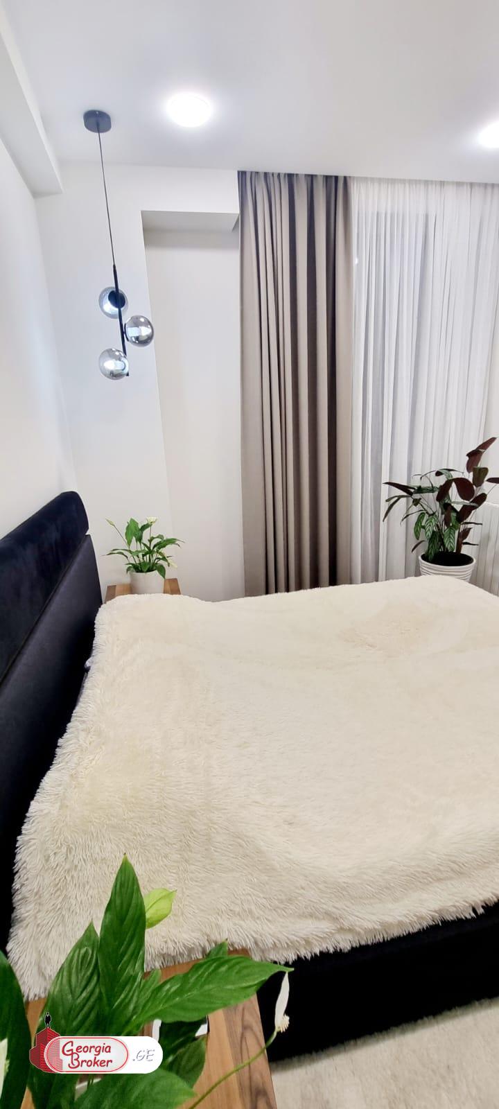 იყიდება ახალი გარემონტებული 3 ოთახიანი ბინა