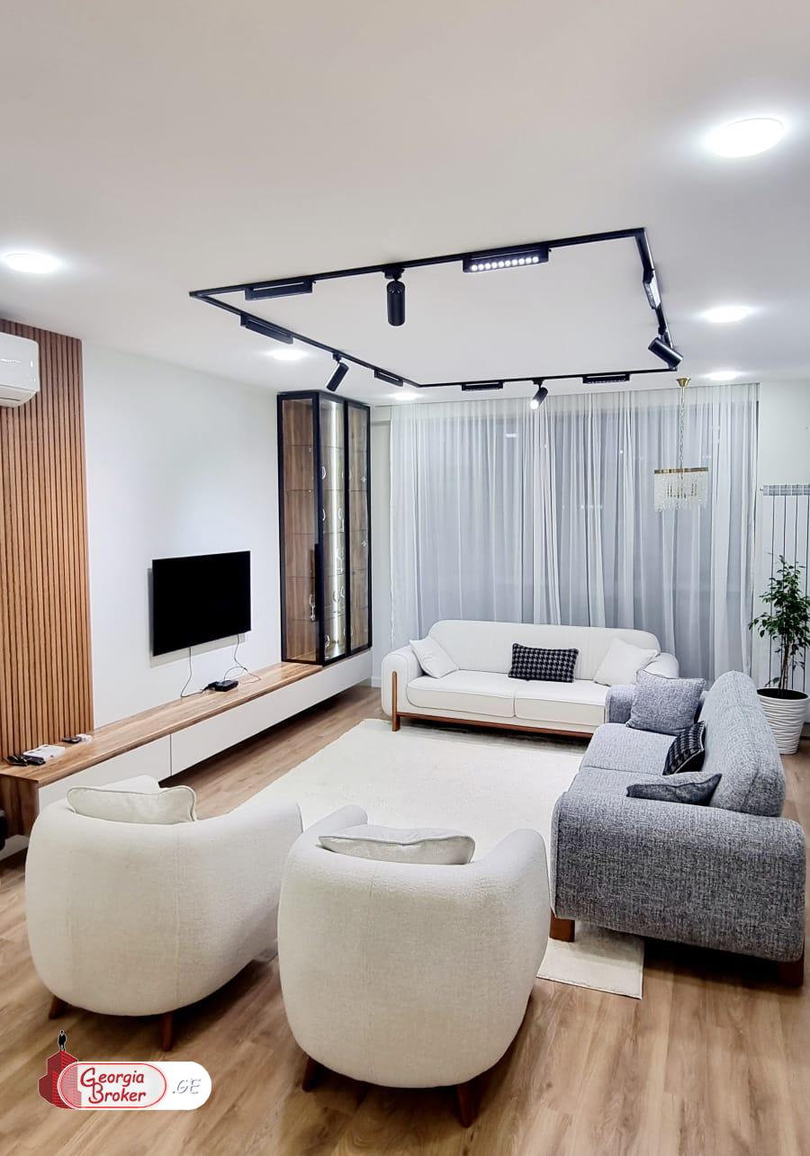 იყიდება ახალი გარემონტებული 3 ოთახიანი ბინა