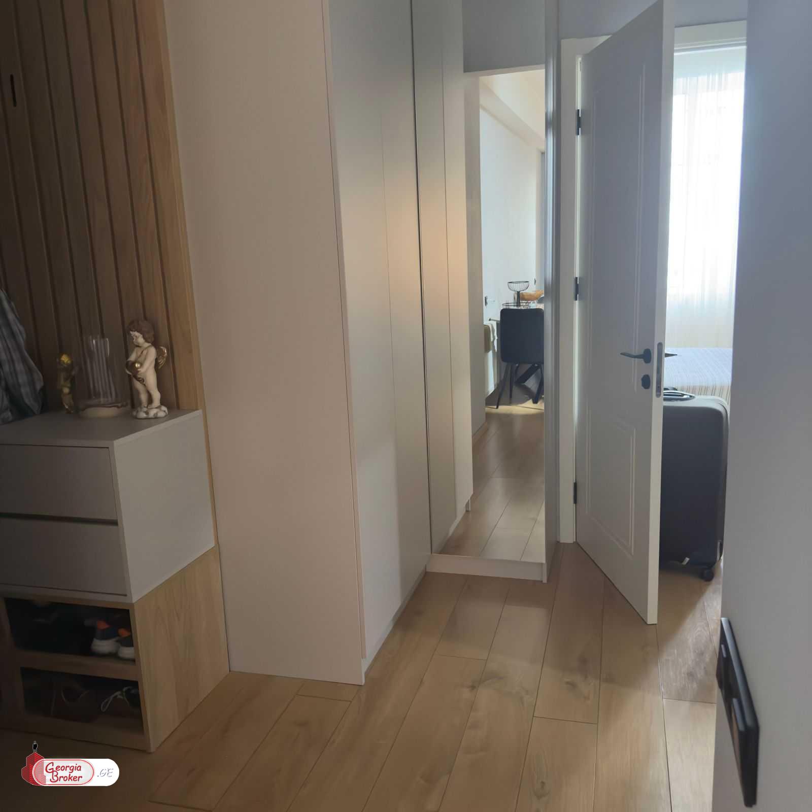 nearly repaired 4-room apartment for sale