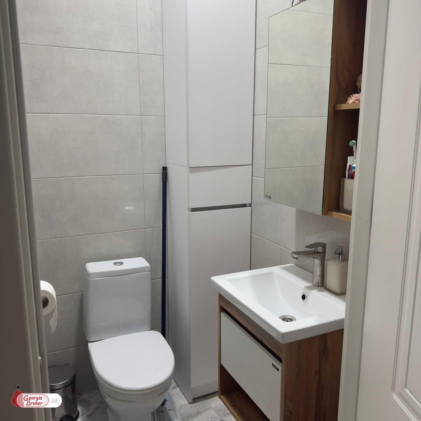 nearly repaired 4-room apartment for sale