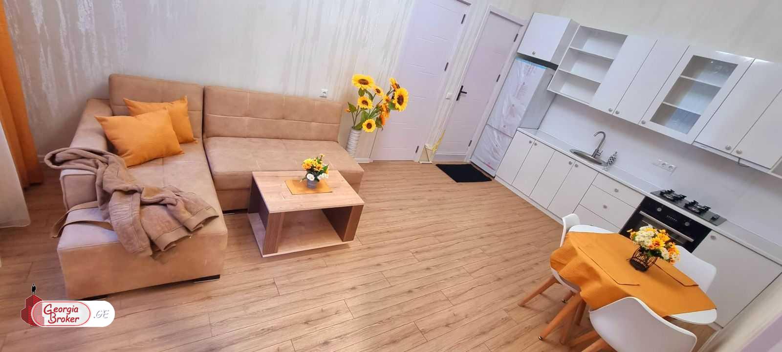 nearly repaired 3-room apartment for sale