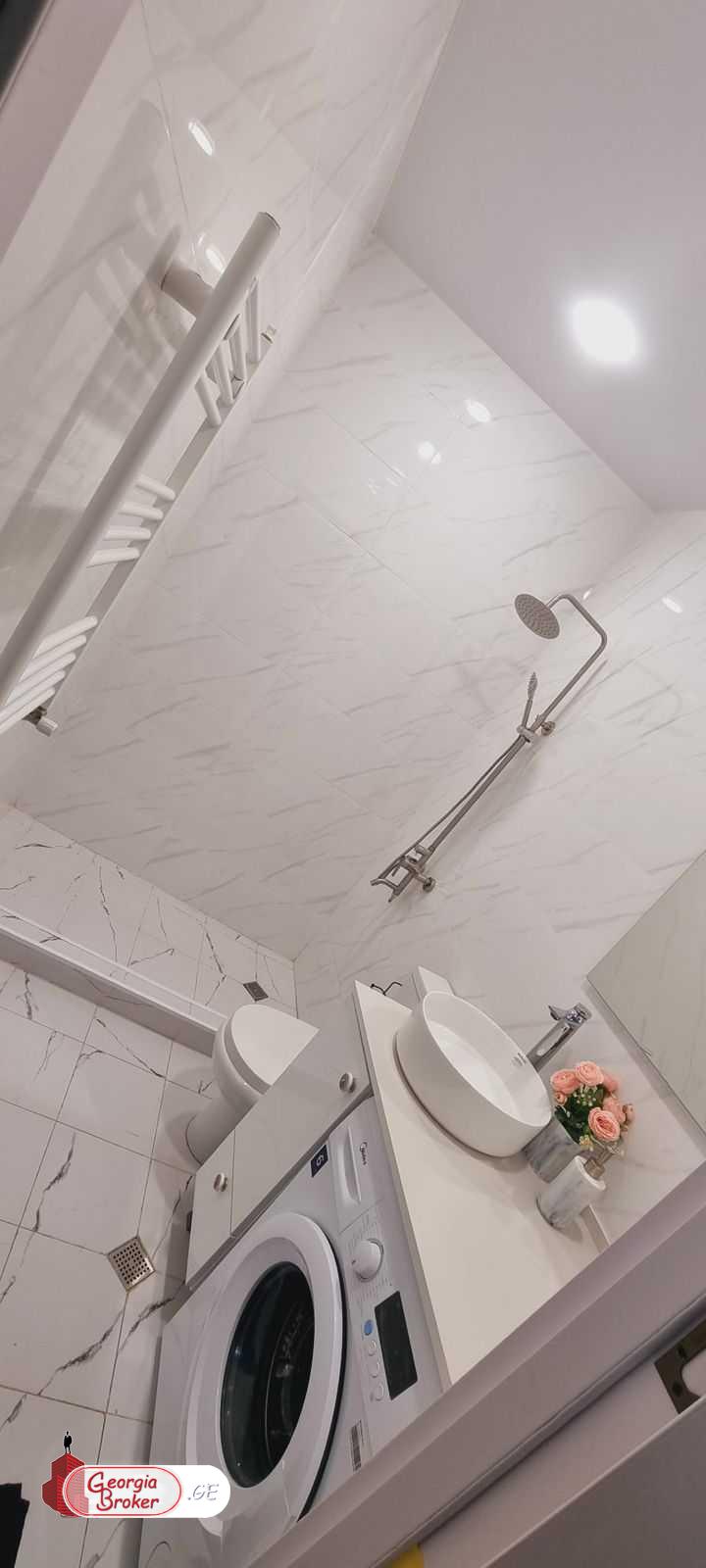 nearly repaired 3-room apartment for sale