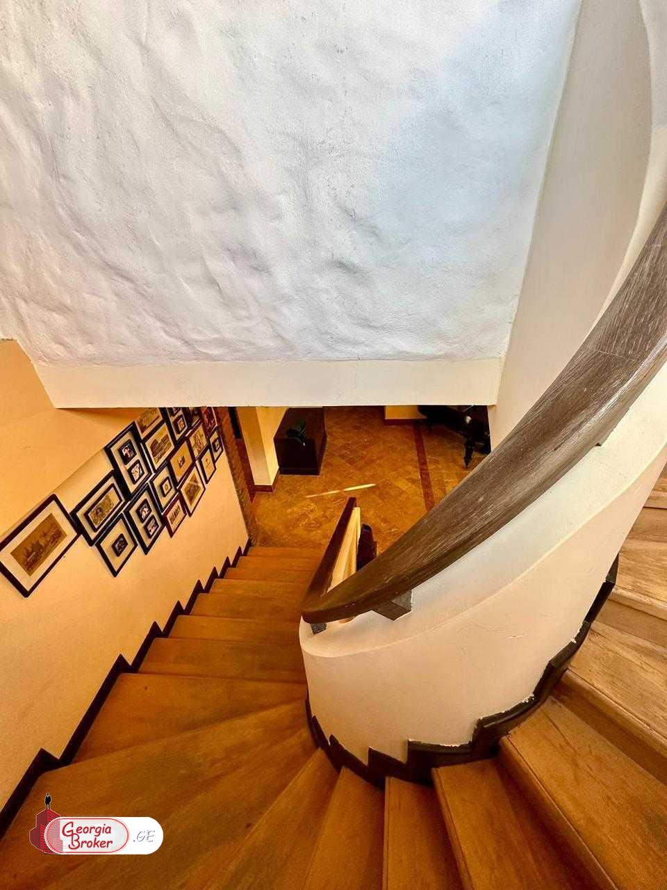 продается квартира с новым ремонтом