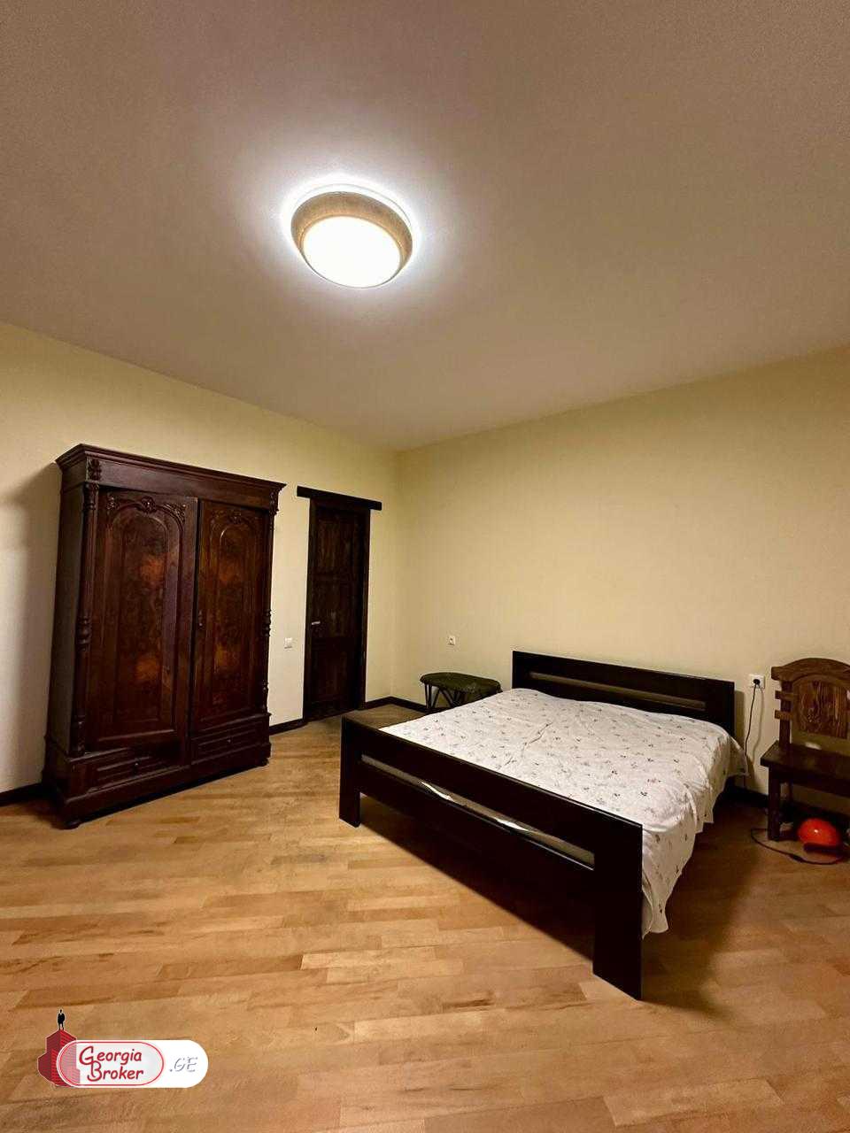 продается квартира с новым ремонтом