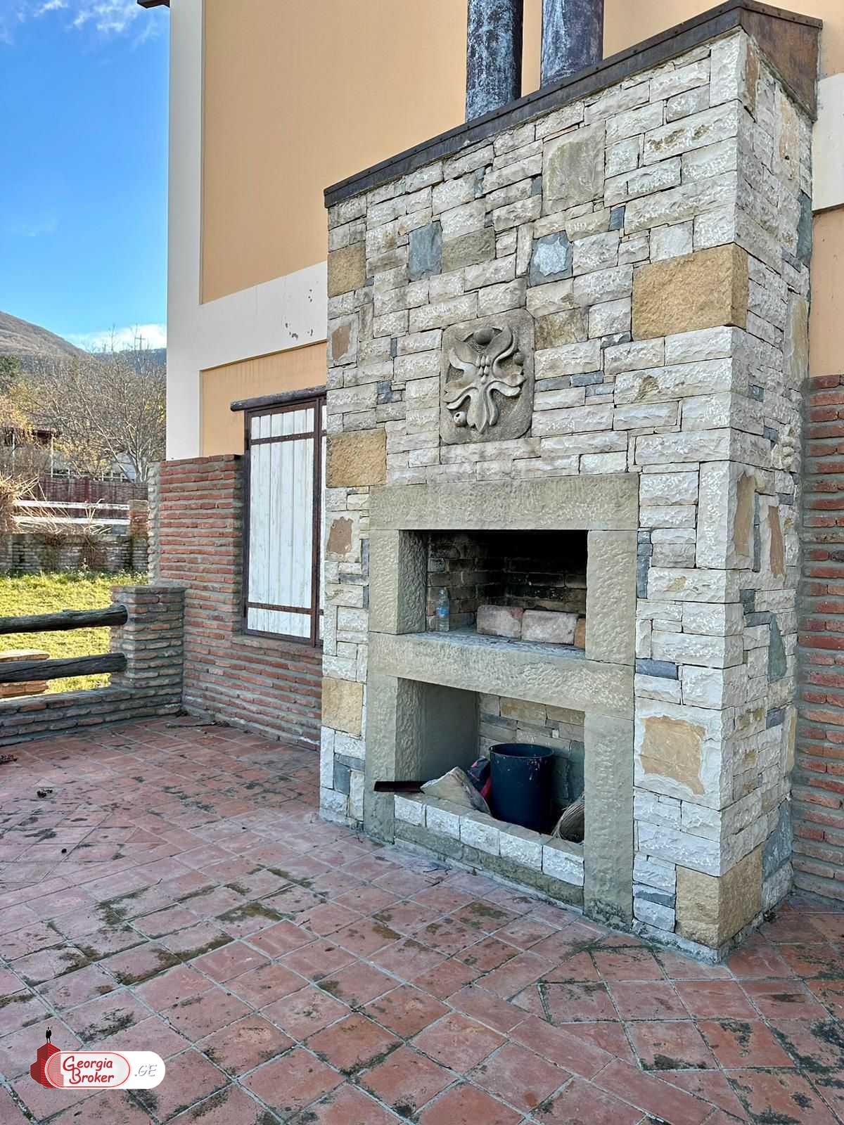 продается квартира с новым ремонтом