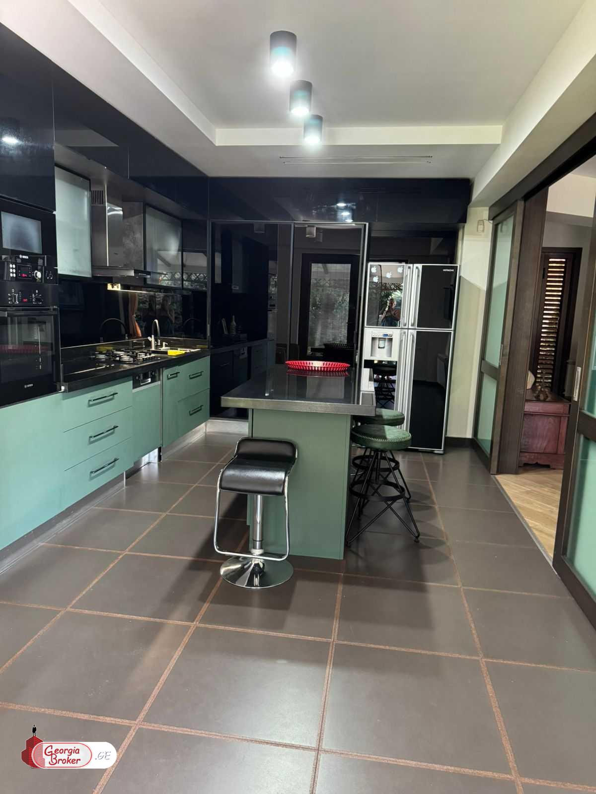 nearly repaired 7-room house for sale