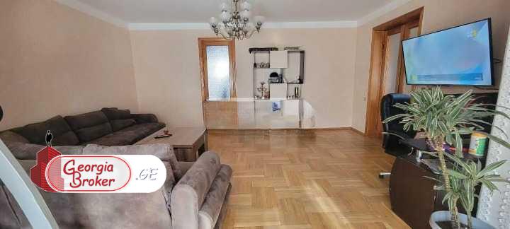 nearly repaired 4-room apartment for sale