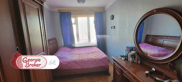 nearly repaired 4-room apartment for sale