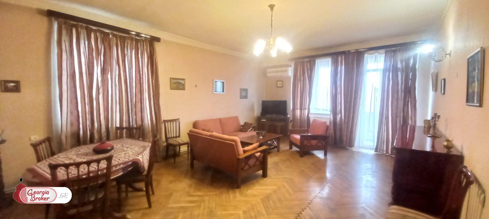 old repaired 4-room apartment for sale