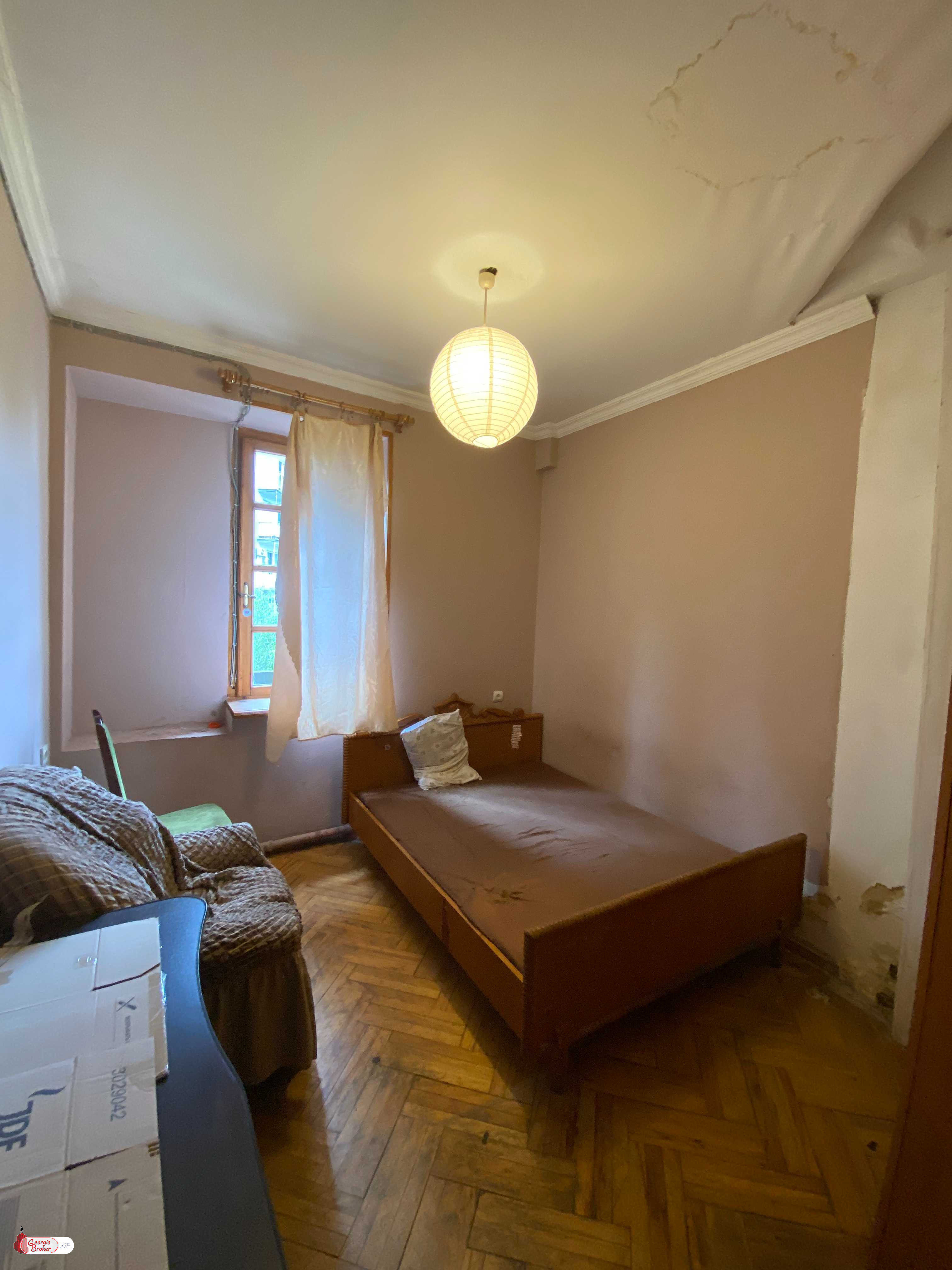 nearly repaired 1-room apartment for sale