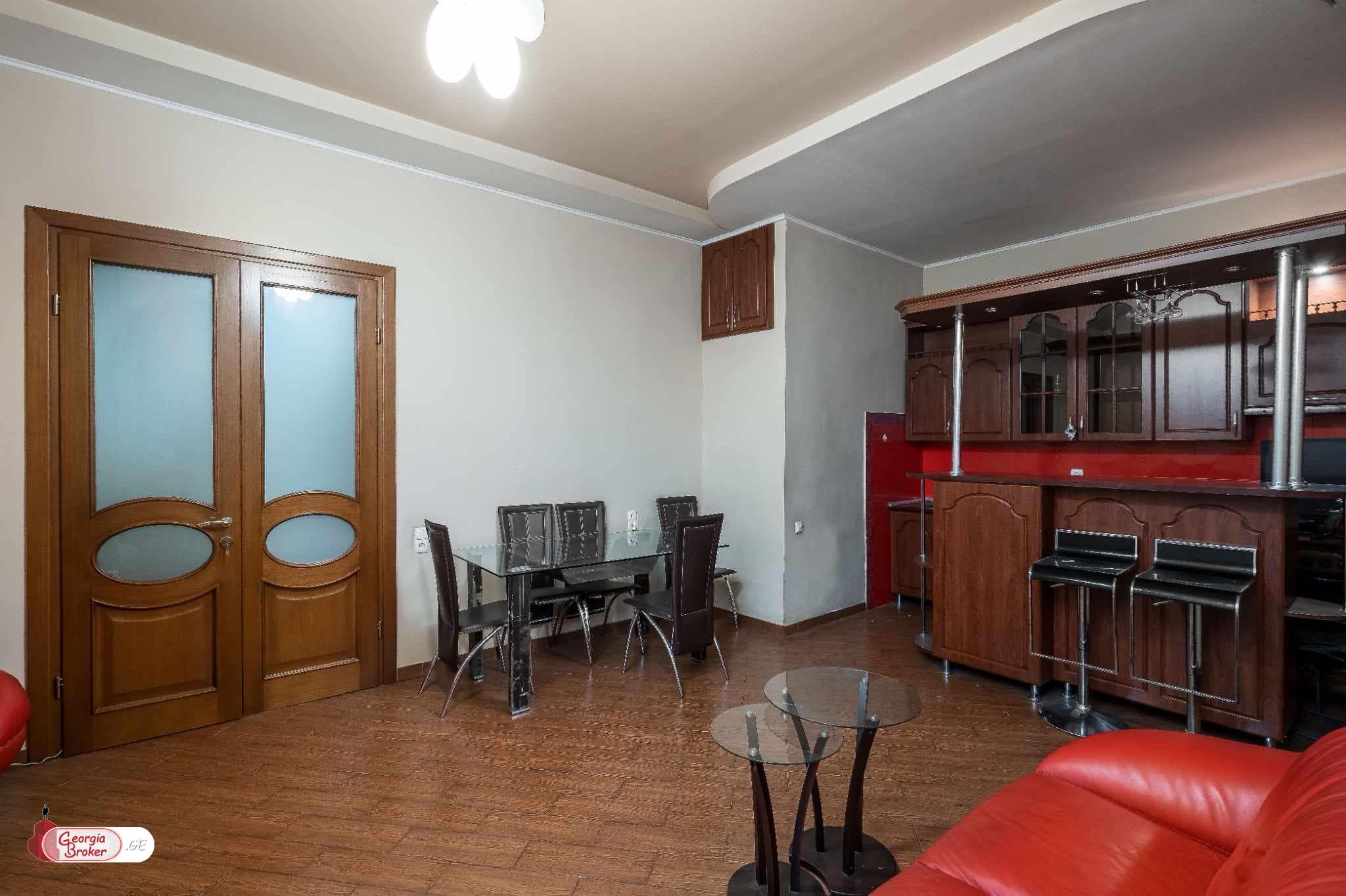 nearly repaired 2-room apartment for sale