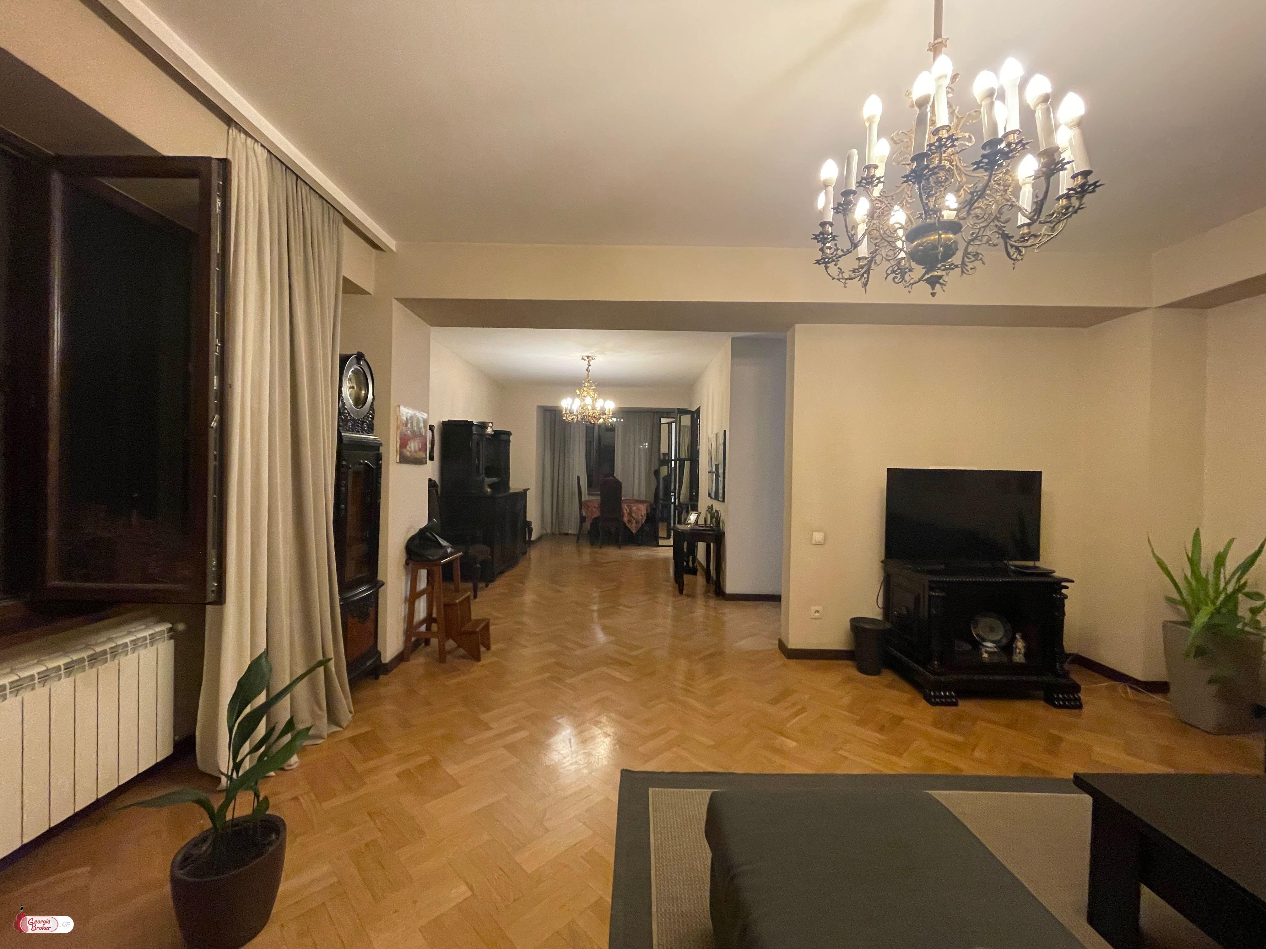 nearly repaired 4-room apartment for sale