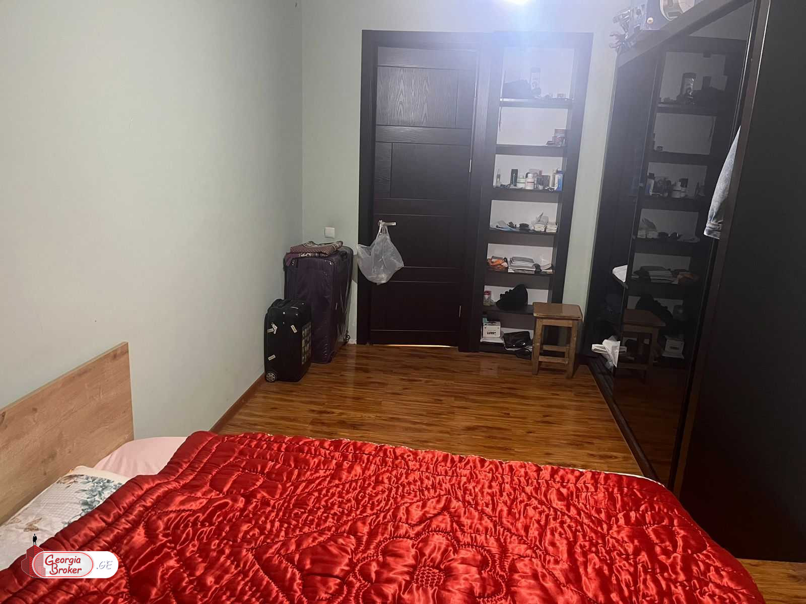 nearly repaired 3-room apartment for sale