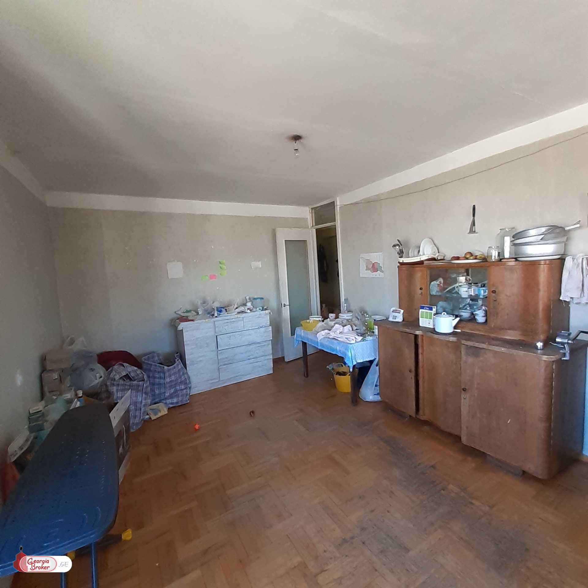 without repair 3-room apartment for sale