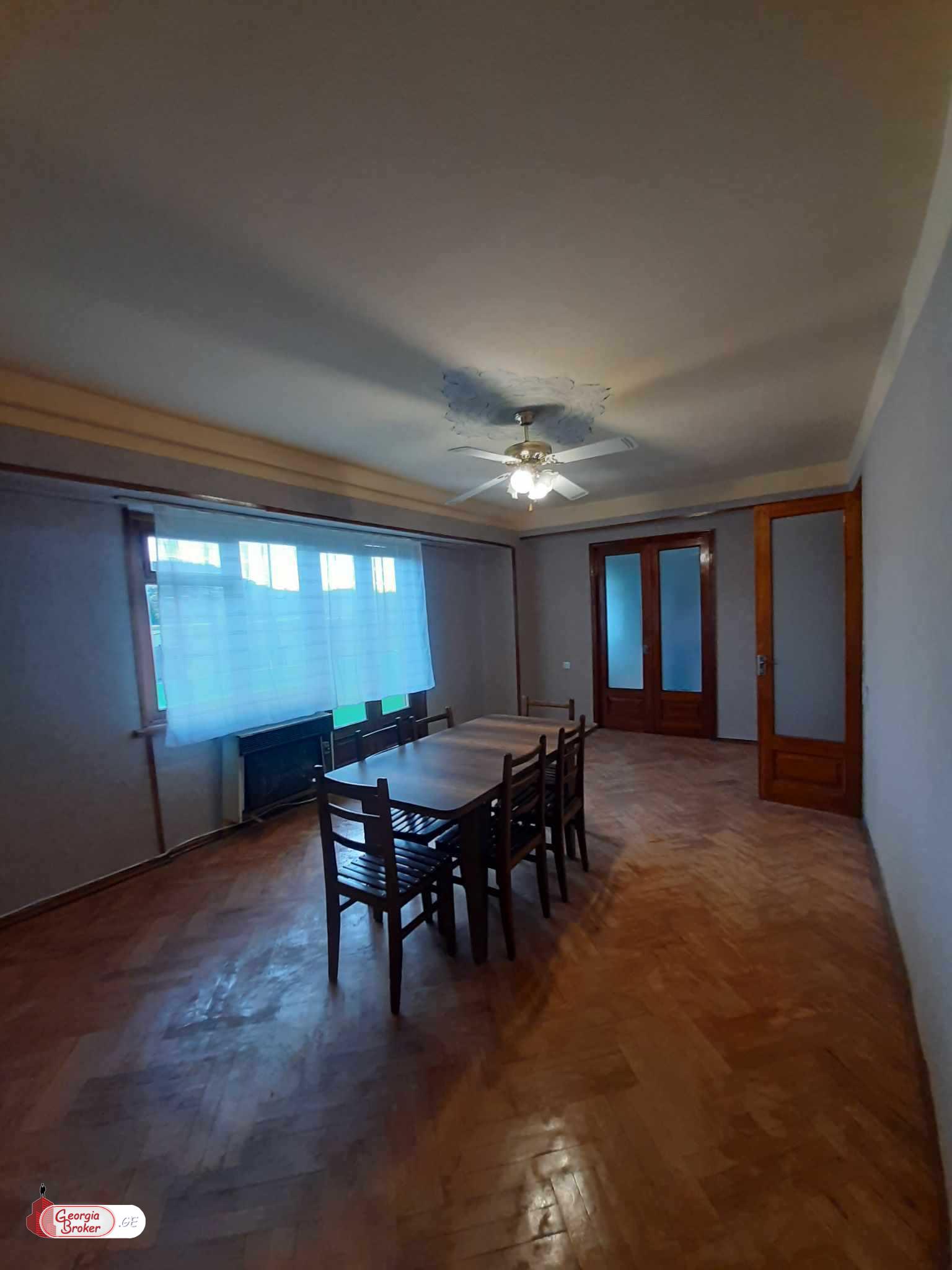 without repair 4-room apartment for sale