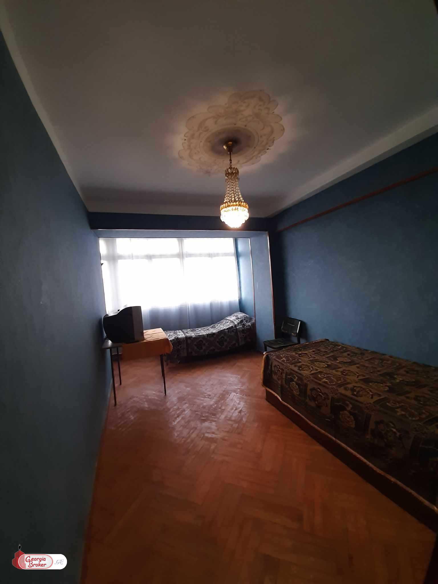 without repair 4-room apartment for sale