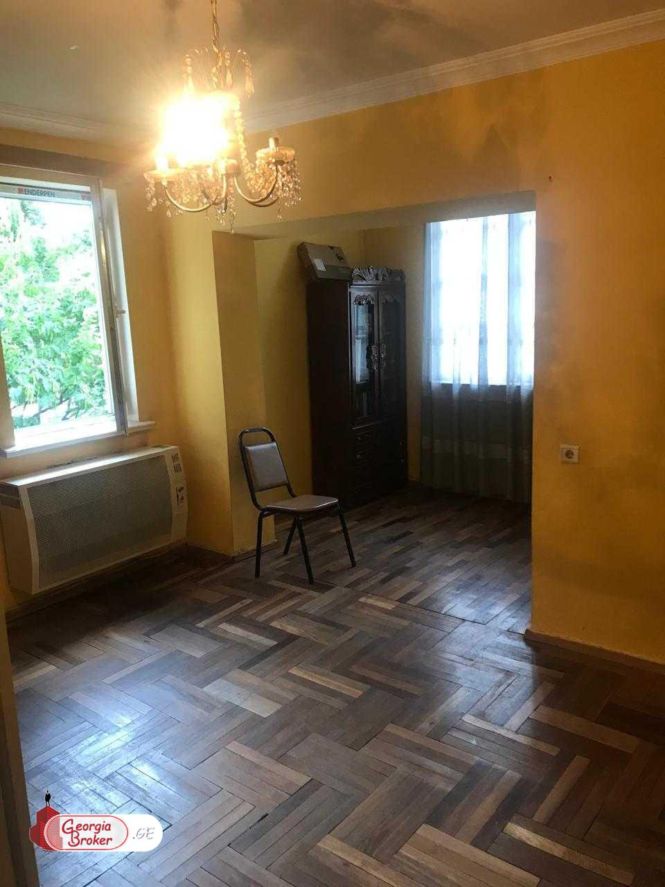 old repaired 3-room apartment for sale