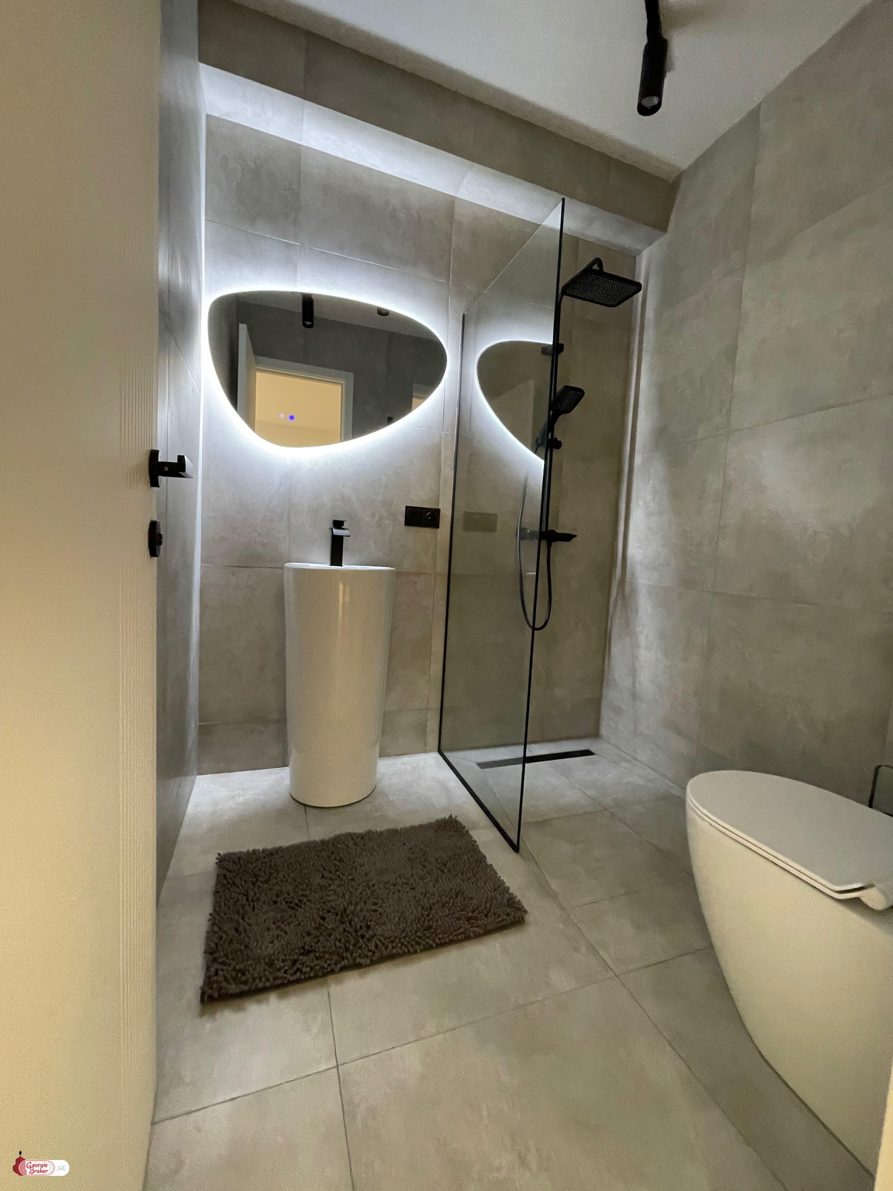 продается квартира с новым ремонтом 2-комнаты