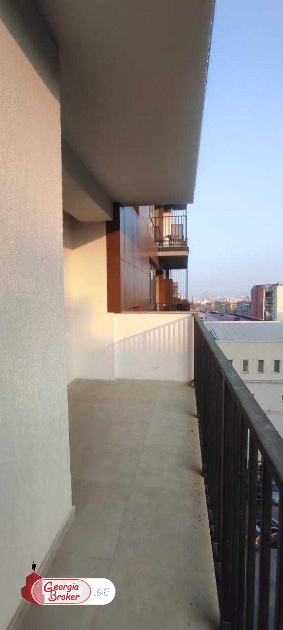 nearly repaired 3-room apartment for sale