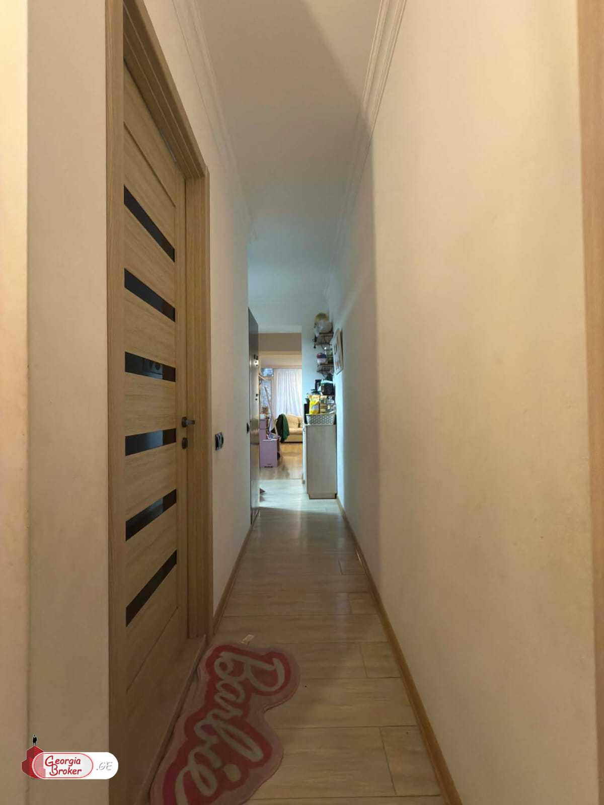 nearly repaired 5-room apartment for sale