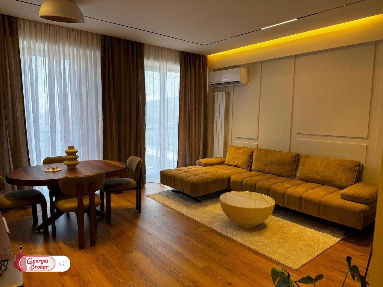 nearly repaired 2-room apartment for sale