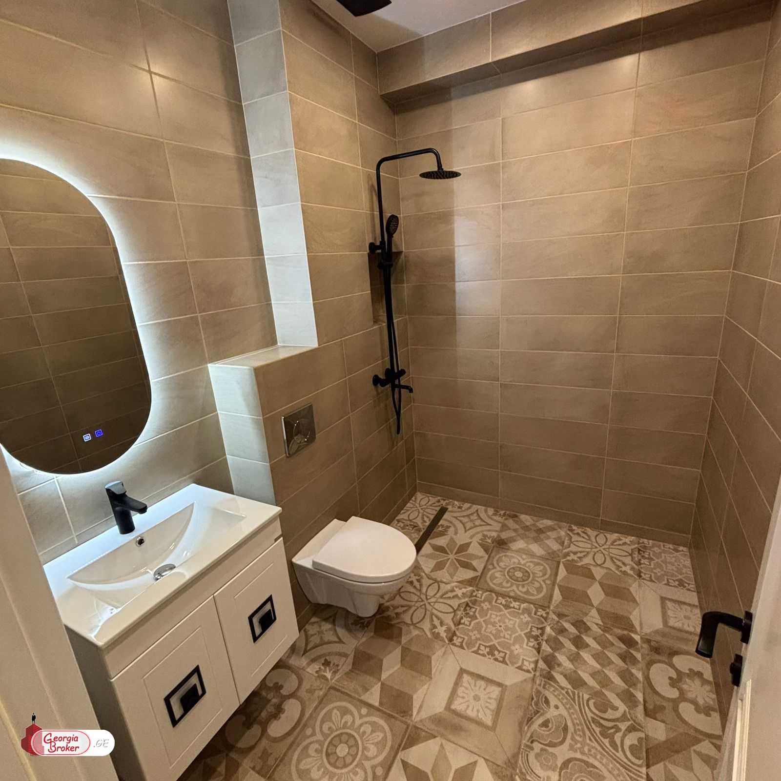 nearly repaired 2-room apartment for sale