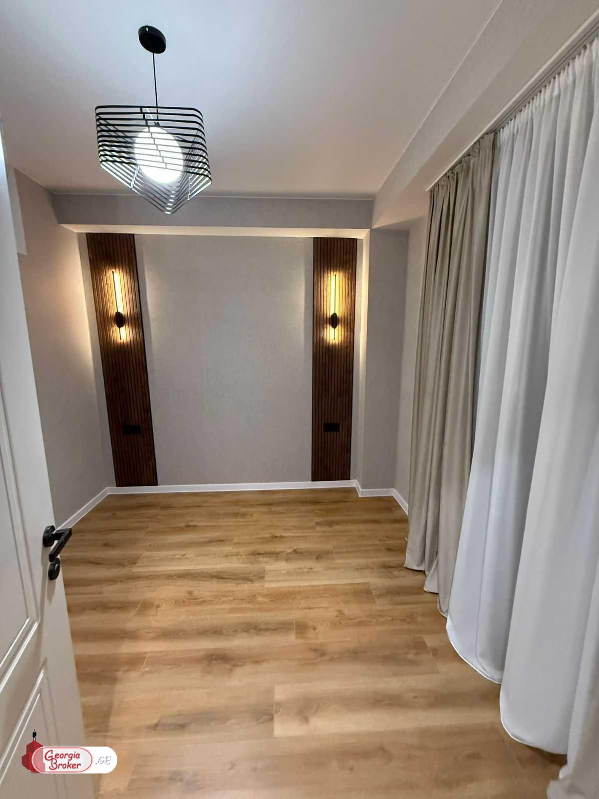 nearly repaired 3-room apartment for sale