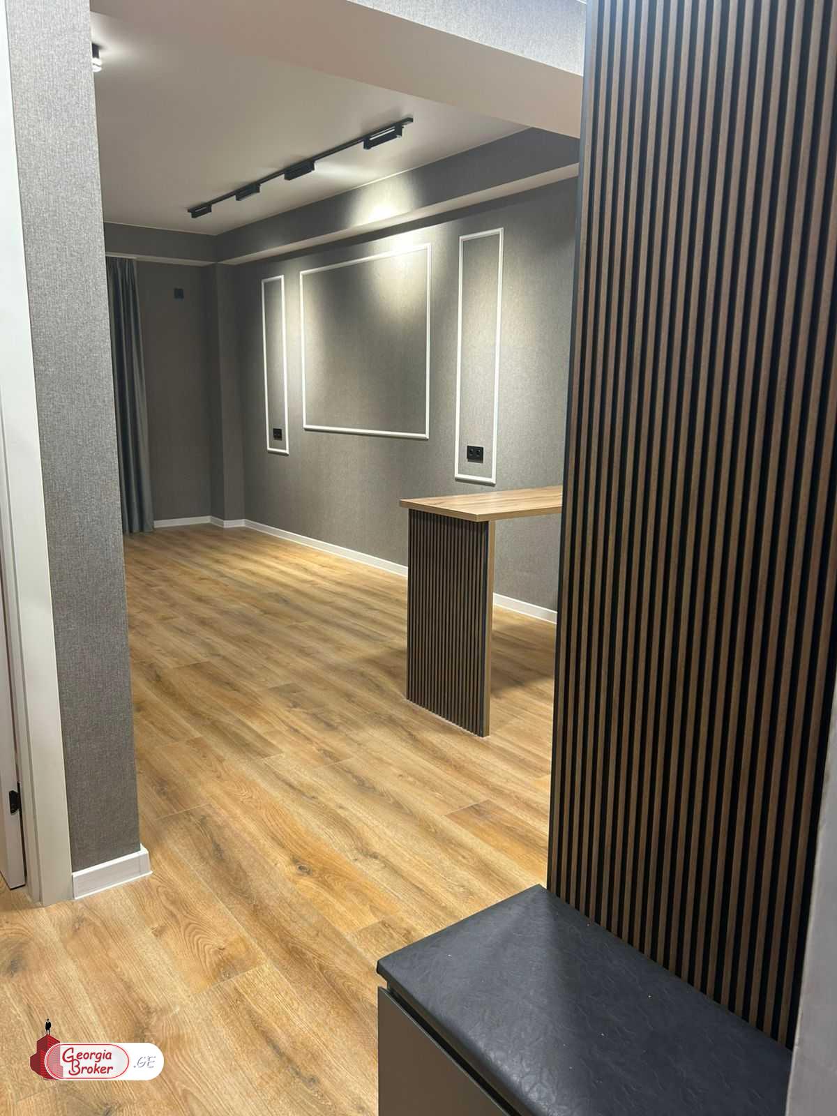 nearly repaired 3-room apartment for sale