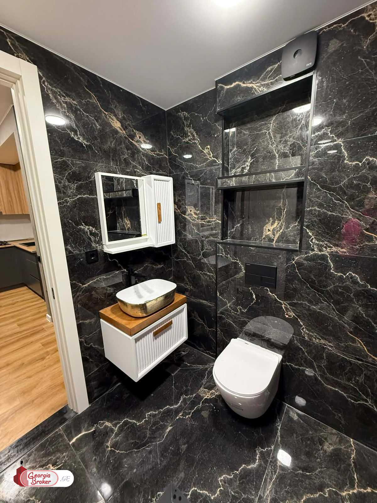 nearly repaired 3-room apartment for sale