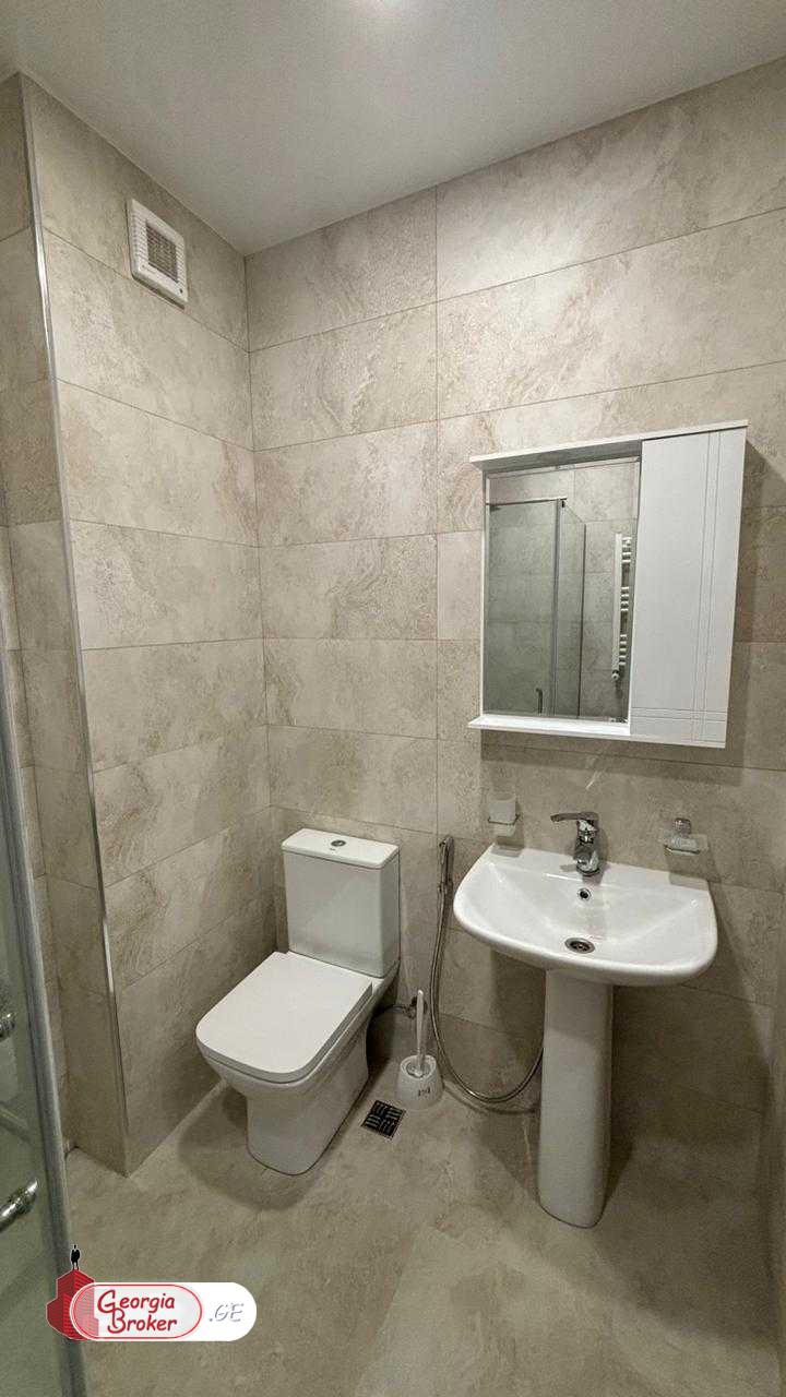 продается квартира с новым ремонтом 2-комнаты