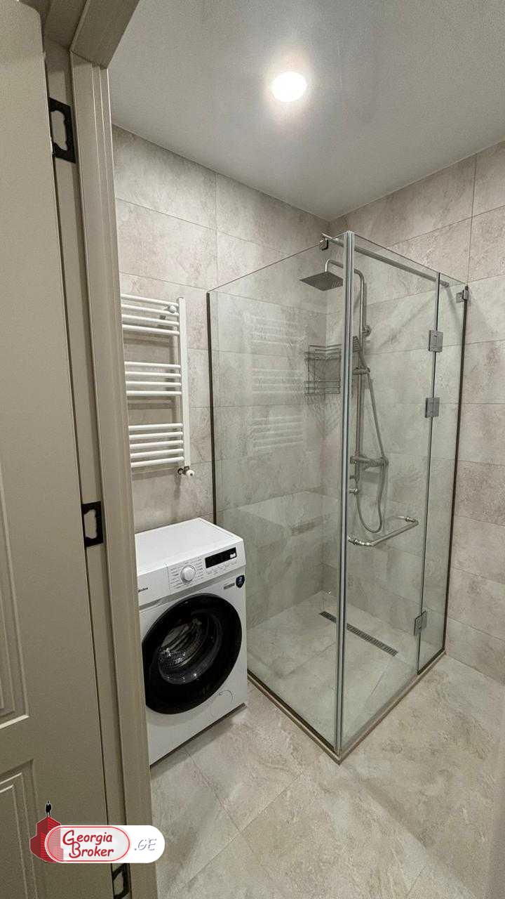 продается квартира с новым ремонтом 2-комнаты