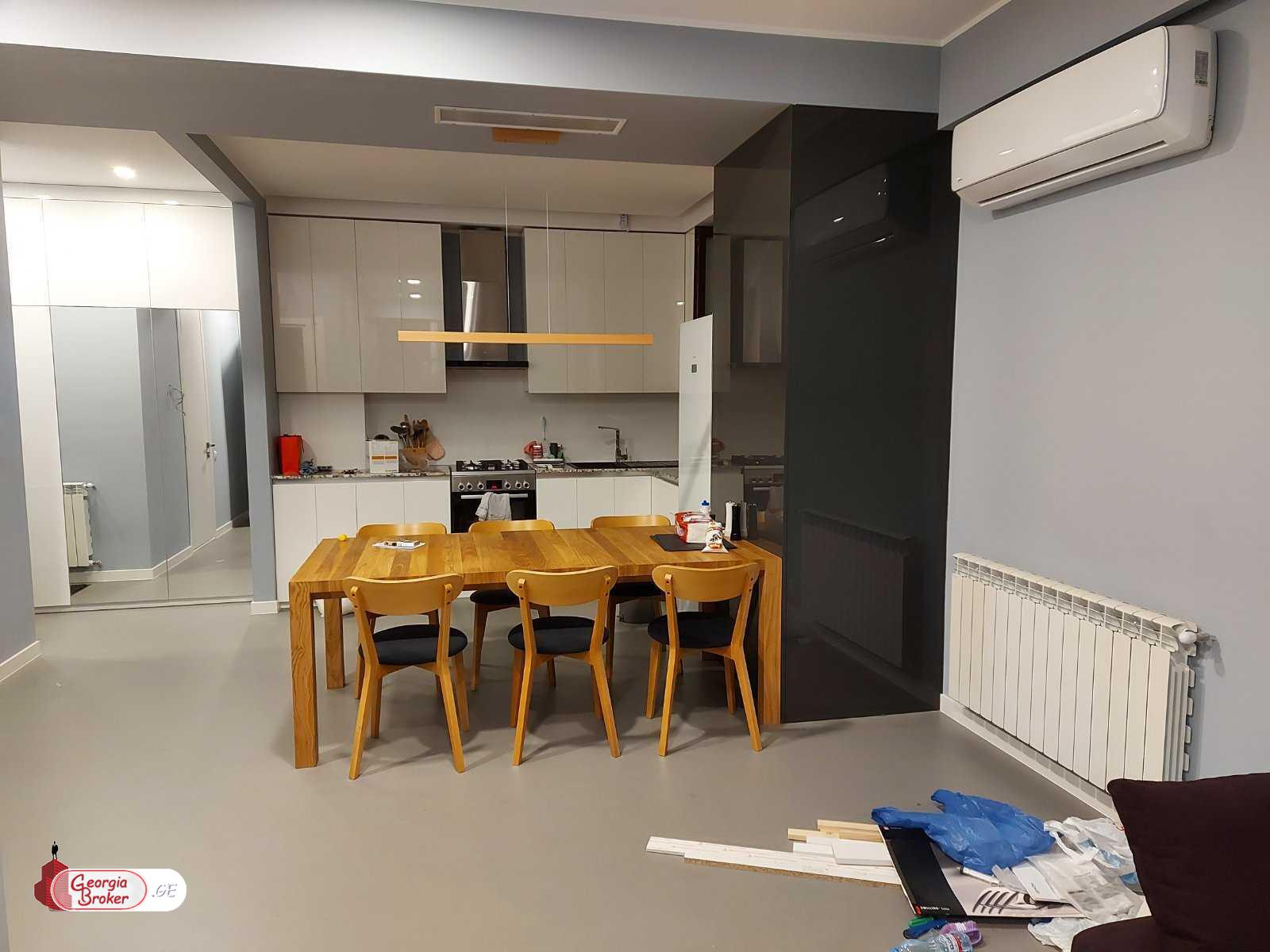 продается квартира с новым ремонтом 2-комнаты