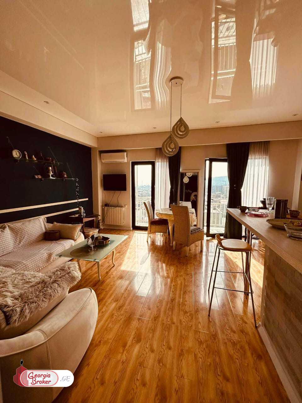 nearly repaired 2-room apartment for sale