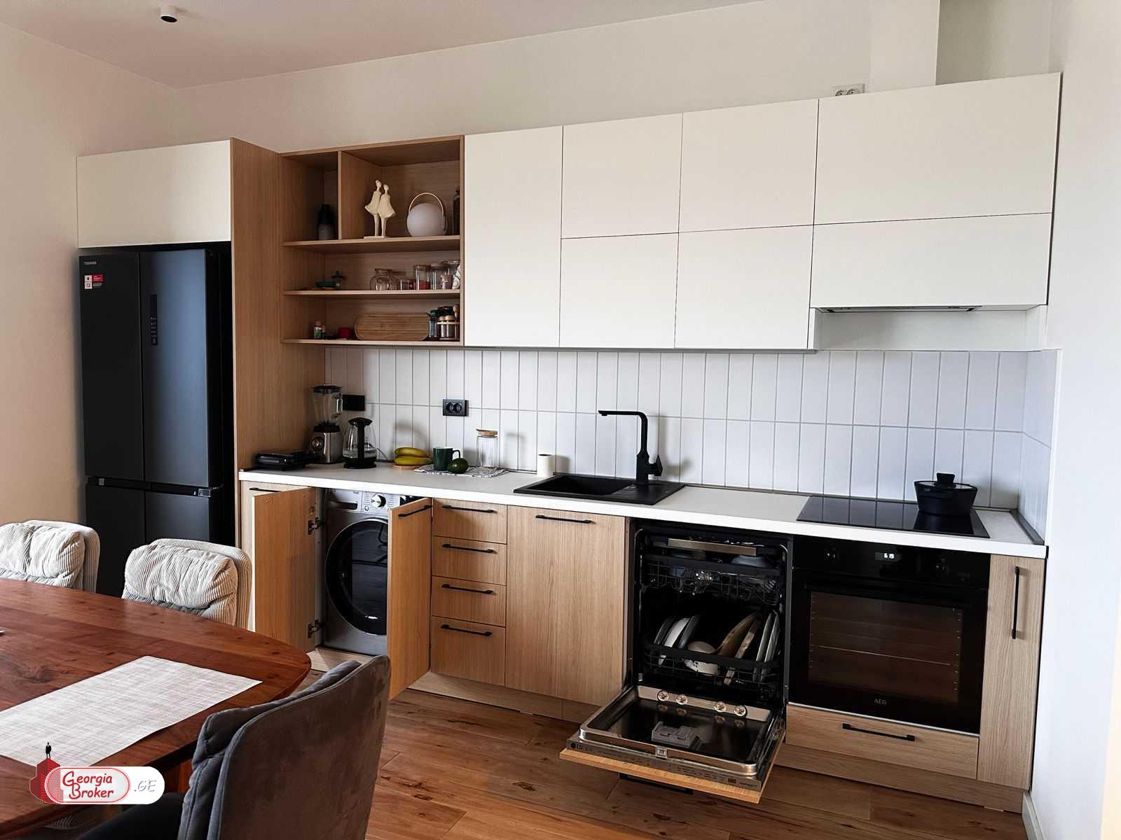 nearly repaired 2-room apartment for sale