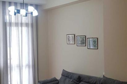 იყიდება ახალი გარემონტებული 2 ოთახიანი ბინა