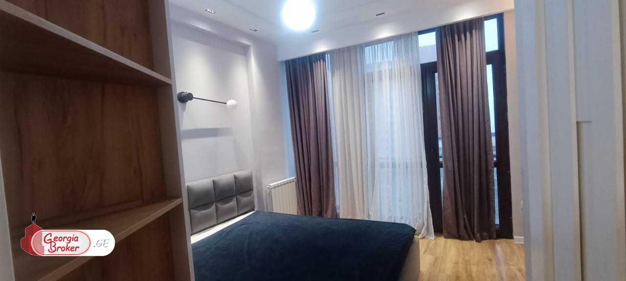 nearly repaired 2-room apartment for sale