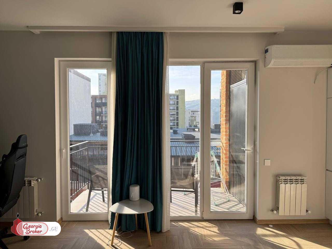 nearly repaired 1-room apartment for sale