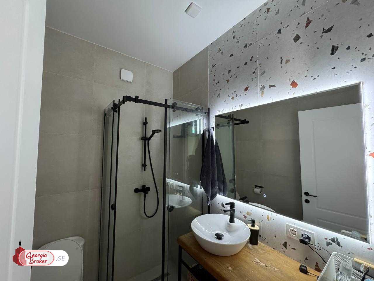 nearly repaired 1-room apartment for sale