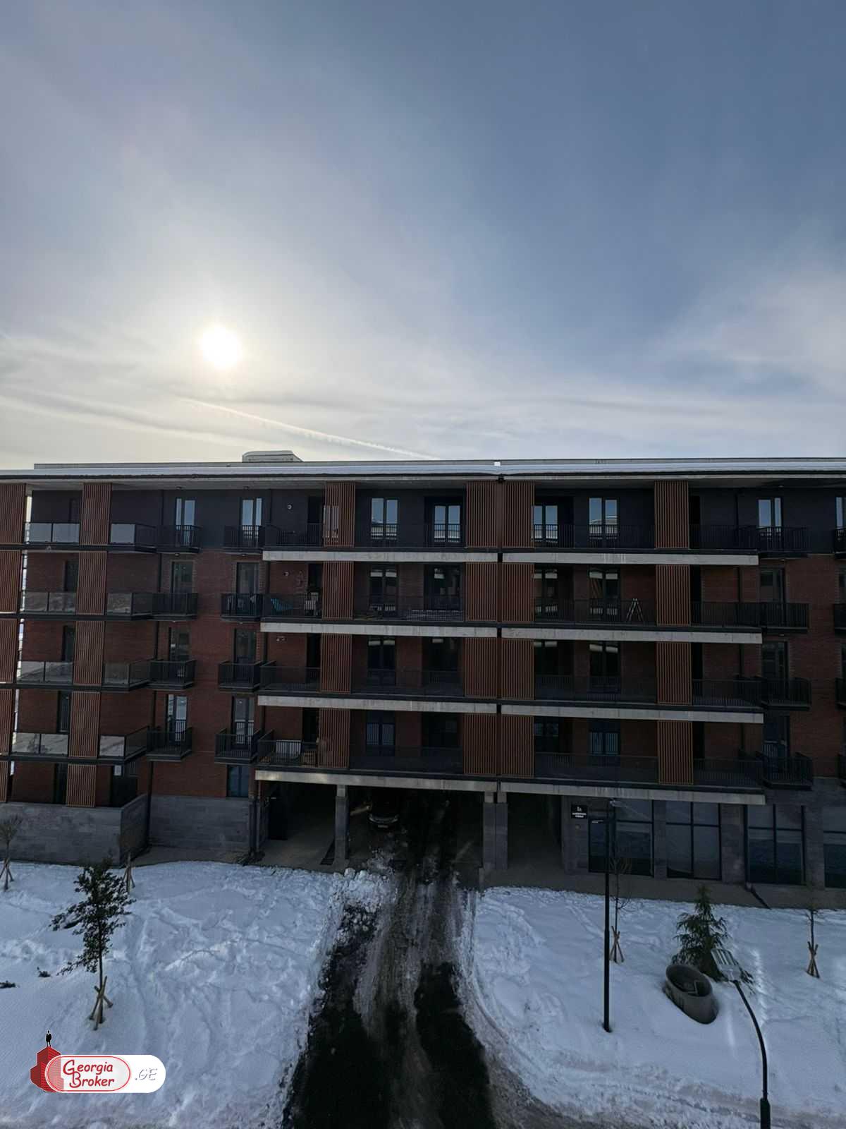 продается квартира с новым ремонтом 2-комнаты