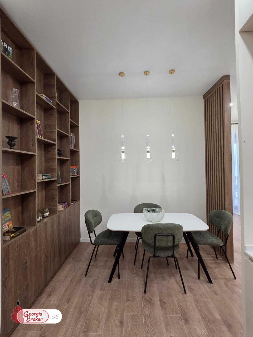 продается квартира с новым ремонтом 2-комнаты